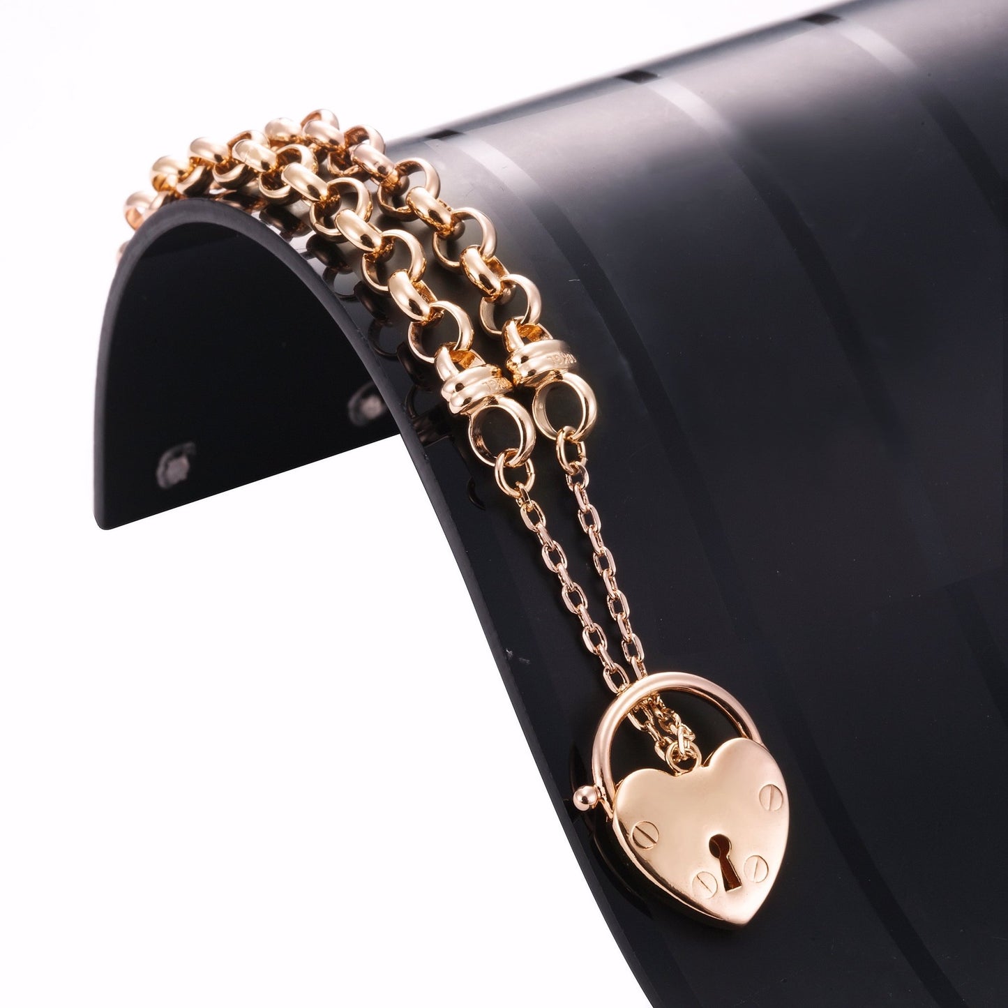 18ct Heavy Rose Gold Plated 6mm Belcher Chain Bracelet Featuring a Plain Locket - USA Made - Brands N More