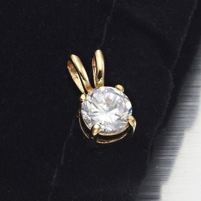 18ct Heavy Yellow Gold Plated Round Simulated Diamond Pendant - USA Made - Brands N More