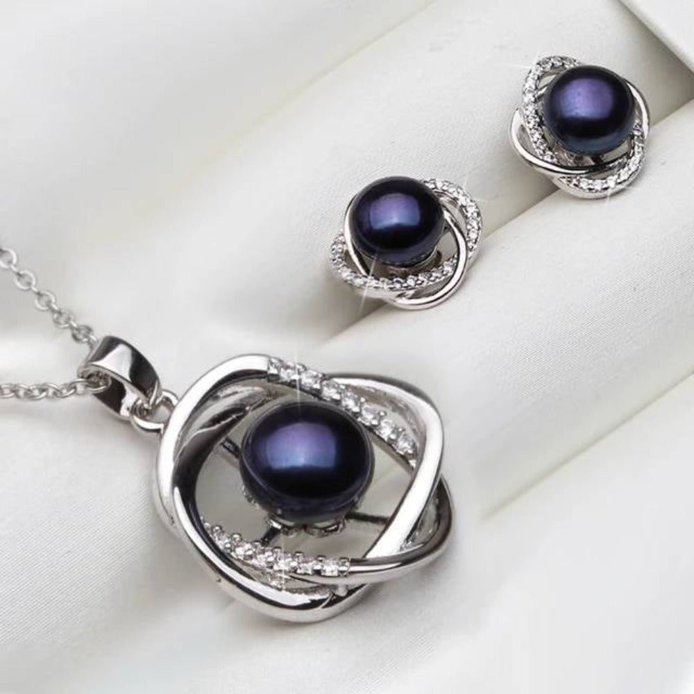 Genuine Freshwater Pearl & Simulated Diamond Earring & Necklace Set - Brands N More