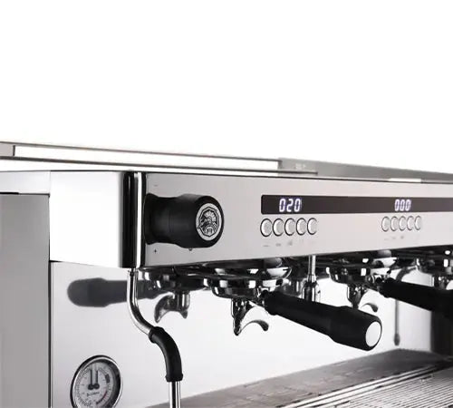 Ruggero JS80 3 Group - Sip N Smile
